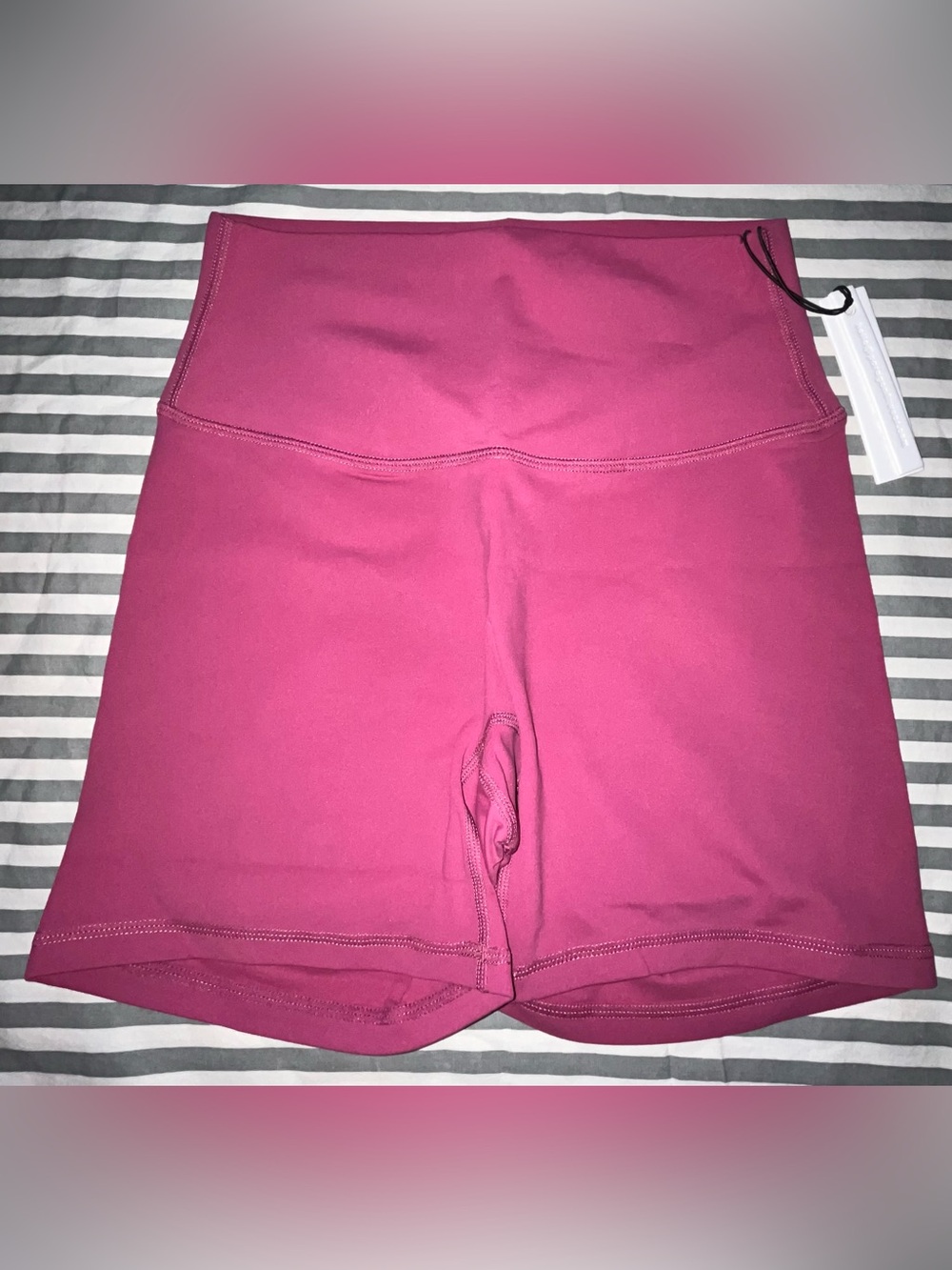 Paragon Fitwear FormLux High-Rise Sculptseam Plus Short 5” in Raspberry Size M